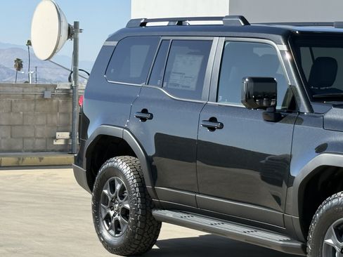 New 2026 Lexus GX 550 AWD/4WD image 5