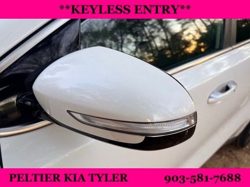 Certified 2017 Kia Sportage SX image 6