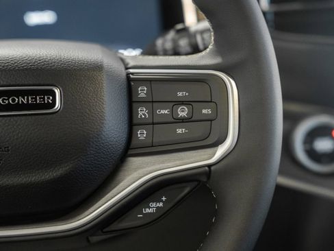 New 2026 Jeep Grand Wagoneer Limited AWD/4WD image 28