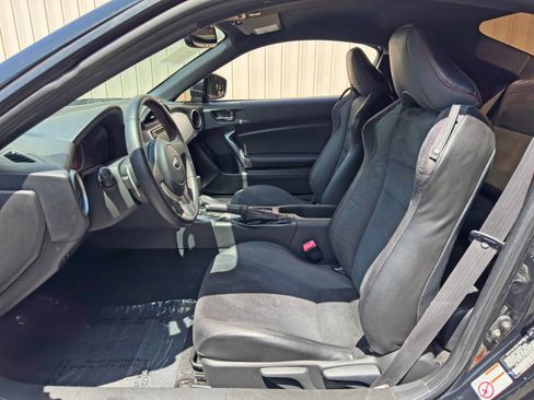 Used 2014 Subaru BRZ Limited RWD image 15