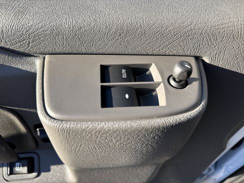 New 2025 GMC Savana 2500 w/ Driver Convenience Package image 15