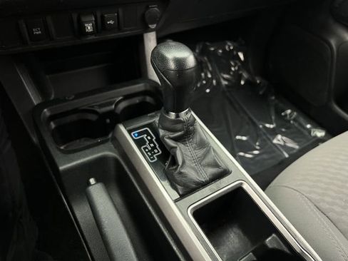 Used 2021 Toyota Tacoma SR5 image 26