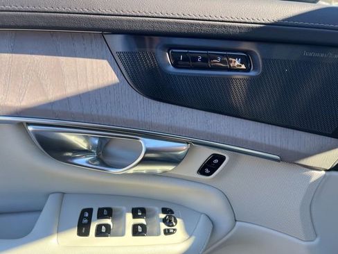 New 2026 Volvo XC90 B6 Ultra w/ Protection Package AWD/4WD image 25
