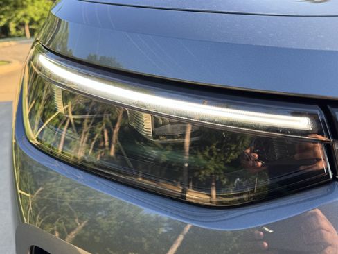 Certified 2026 Volkswagen Tiguan S FWD image 35