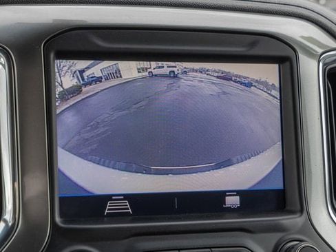 Used 2021 Chevrolet Silverado 2500 LT image 9