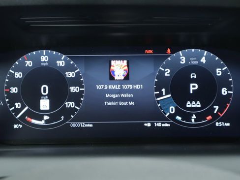 Used 2025 Land Rover Discovery Sport S image 32