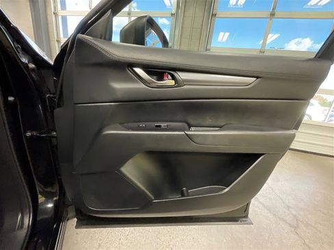 Used 2020 MAZDA CX-5 Touring image 22