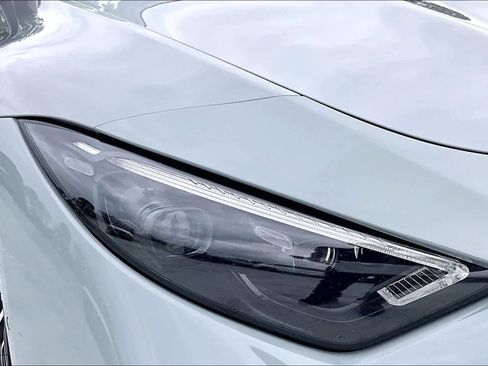 Used 2022 Mercedes-Benz SL 63 AMG AMG SL 63 image 26