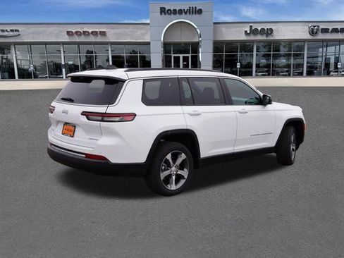 New 2026 Jeep Grand Cherokee L Limited AWD/4WD image 3