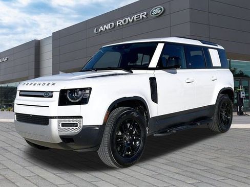 Used 2025 Land Rover Defender 110 S image 1