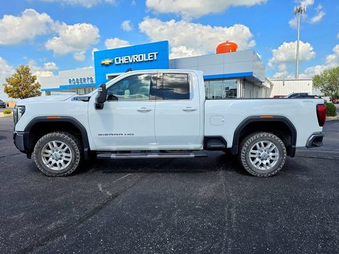 Used 2024 GMC Sierra 2500 SLE w/ SLE Value Package; AWD/4WD image 3
