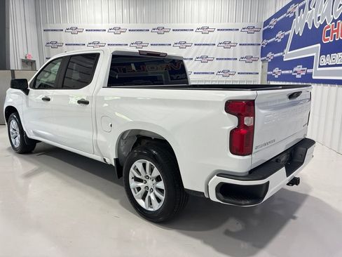 Used 2022 Chevrolet Silverado 1500 Custom RWD image 4