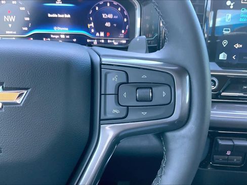 Certified 2024 Chevrolet Silverado 1500 High Country w/ Z71 Off-Road Package image 25