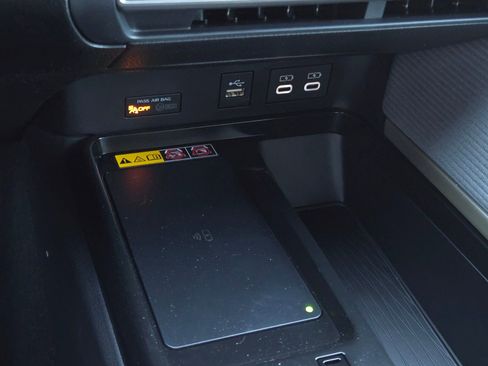 Certified 2026 Toyota Camry SE image 18