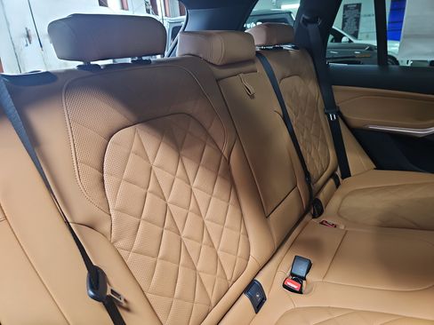 New 2026 BMW X5 xDrive50e AWD/4WD image 12