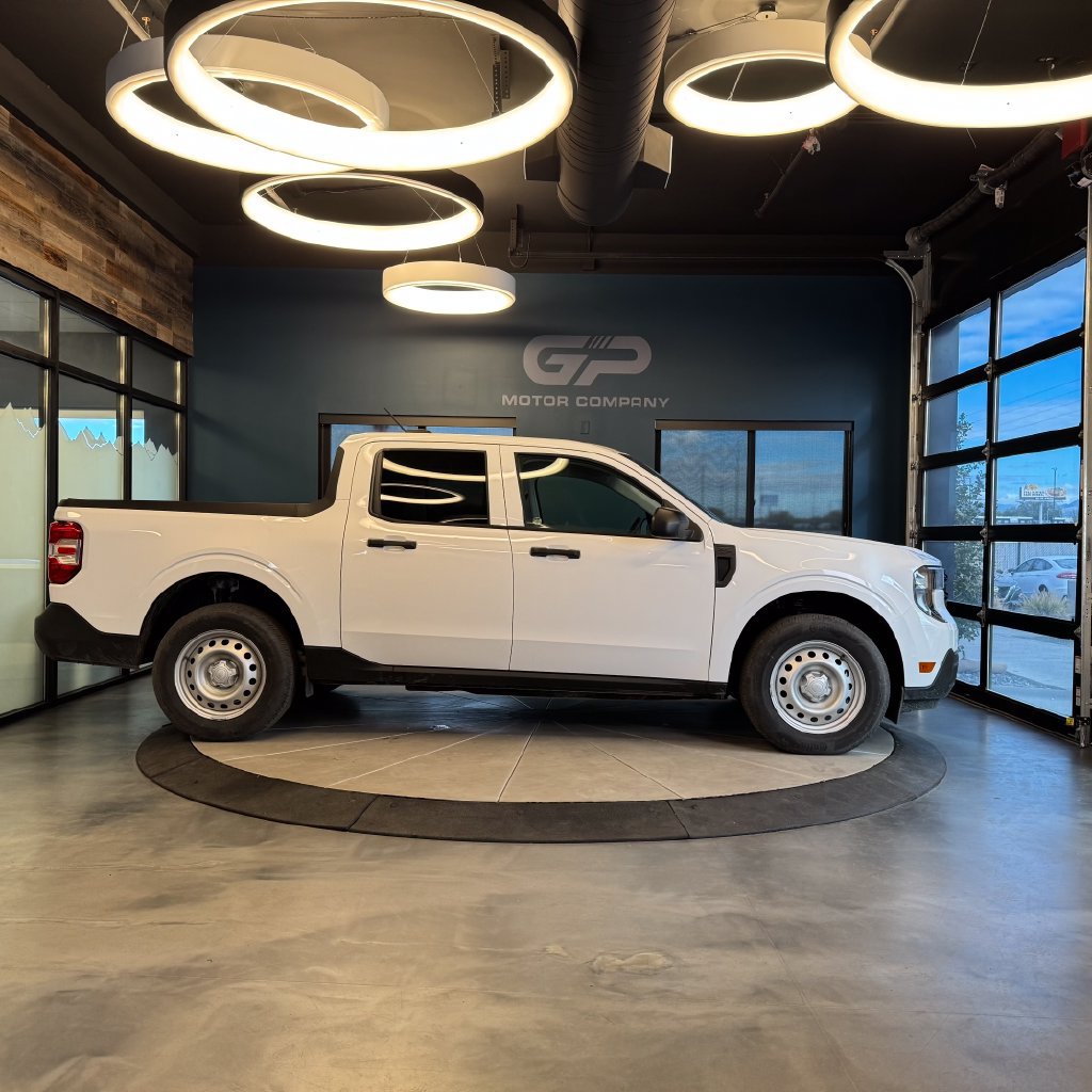 Used 2026 Ford Maverick XL FWD image 2