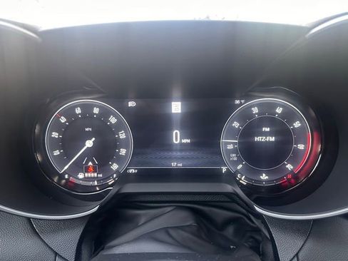 Used 2025 Alfa Romeo Giulia AWD image 15