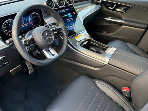 New 2026 Mercedes-Benz GLC 43 AMG 4MATIC image 9