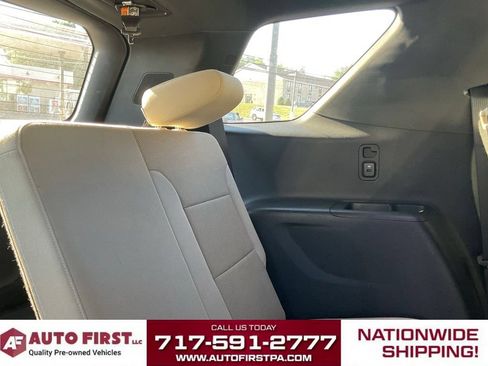Used 2023 Chevrolet Traverse LS AWD/4WD image 8