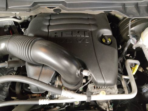 Used 2014 RAM 1500 Sport w/ Convenience Group image 30