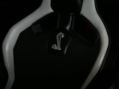 Used 2020 Ford Mustang Shelby GT500 w/ Handling Package image 35