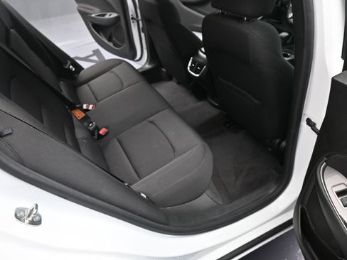 Certified 2024 Chevrolet Malibu LT image 18