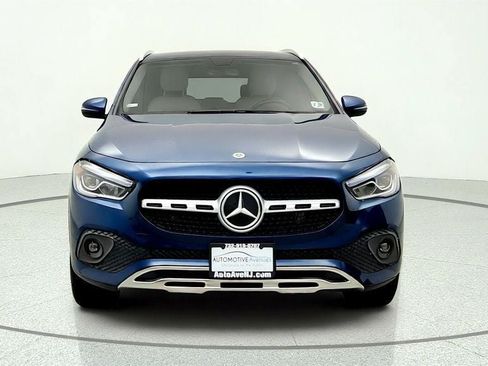 Used 2021 Mercedes-Benz GLA 250 4MATIC w/ Premium Package image 2