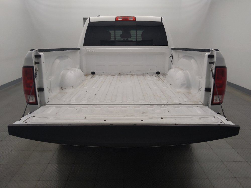 Used 2018 RAM 1500 Classic SLT RWD image 29