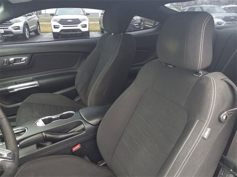 Used 2016 Ford Mustang GT image 11