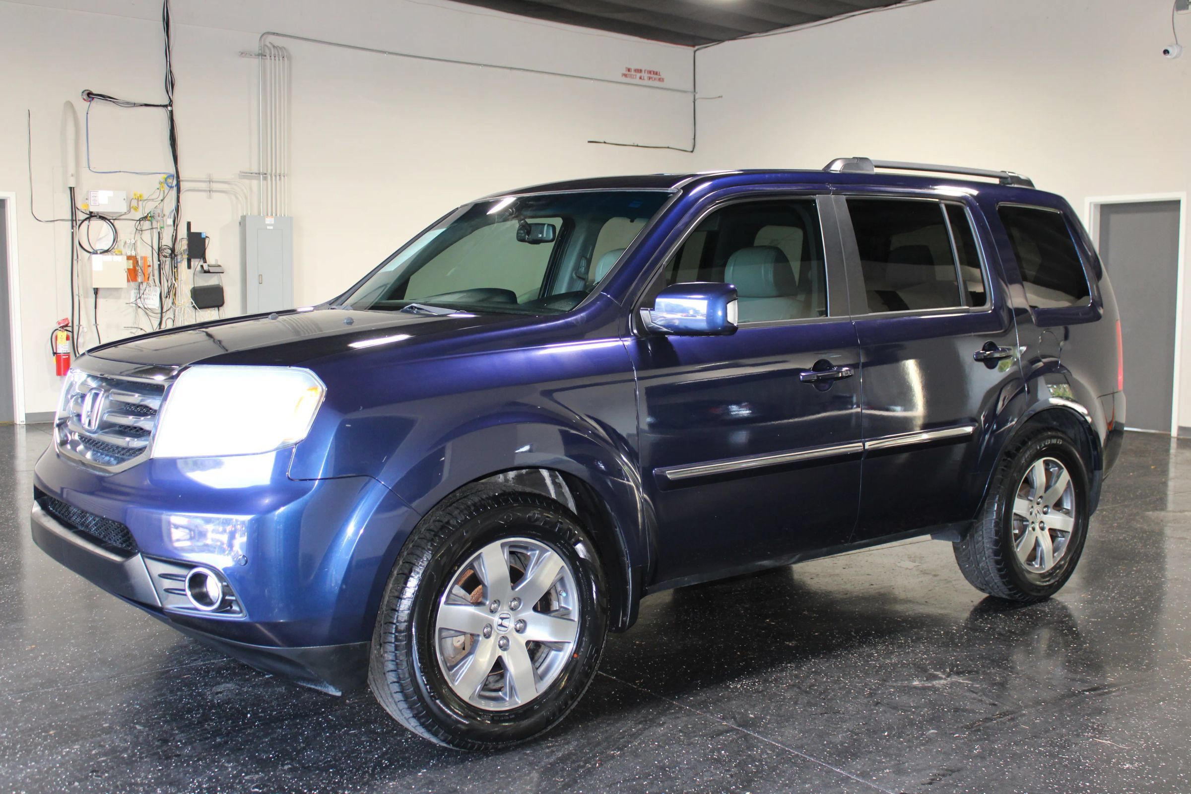 Used 2014 Honda Pilot Touring image 6