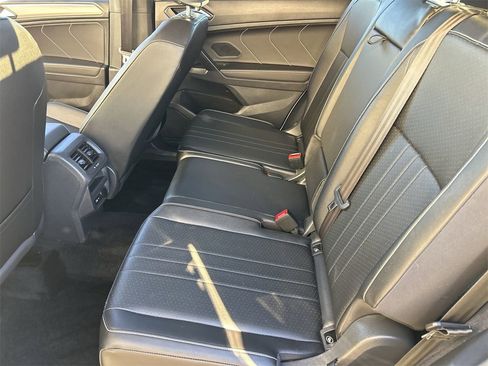 Certified 2023 Volkswagen Tiguan SE R-Line image 14
