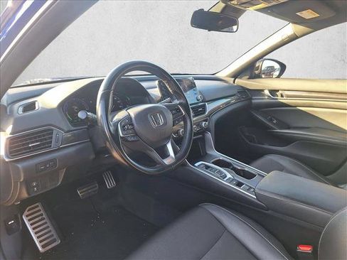 Used 2022 Honda Accord Sport image 15