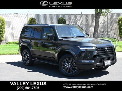 Certified 2024 Lexus GX 550 w/ Cold Area Package AWD/4WD image 1