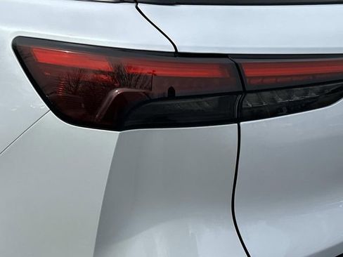 New 2026 INFINITI QX60 Sport image 12