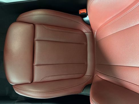Certified 2023 BMW 330i Sedan w/ Driving Assistance Package RWD image 21