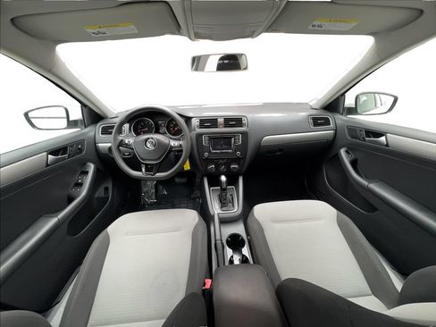 Used 2018 Volkswagen Jetta S FWD image 35