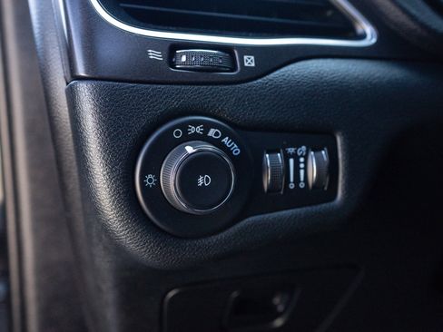 Used 2022 Jeep Cherokee Trailhawk w/ Trailer Tow Group image 32