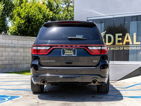Used 2024 Dodge Durango GT RWD image 14