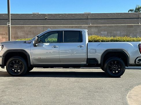 Certified 2025 GMC Sierra 2500 AT4 w/ AT4 Premium Plus Package AWD/4WD image 7