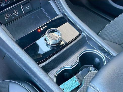New 2025 Jeep Grand Cherokee L Altitude AWD/4WD image 30