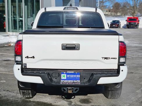 Used 2023 Toyota Tacoma TRD Pro AWD/4WD image 4
