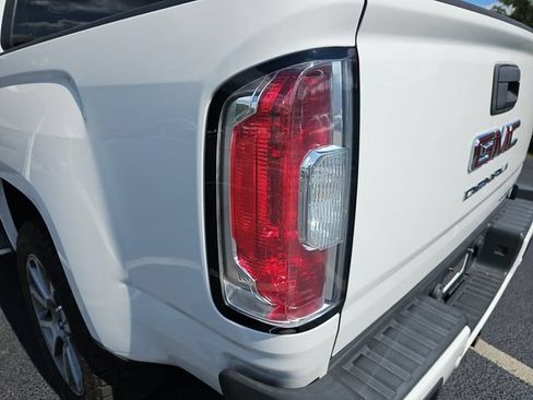 Used 2021 GMC Canyon Denali RWD image 35