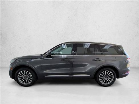 Used 2020 Lincoln Aviator Reserve AWD/4WD image 9