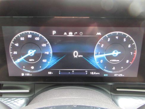 Used 2022 Kia Carnival SX Prestige image 40