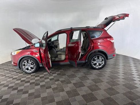 Used 2013 Ford Escape SE FWD image 9