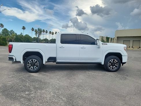 Certified 2021 GMC Sierra 2500 AT4 w/ AT4 Premium Plus Package AWD/4WD image 4