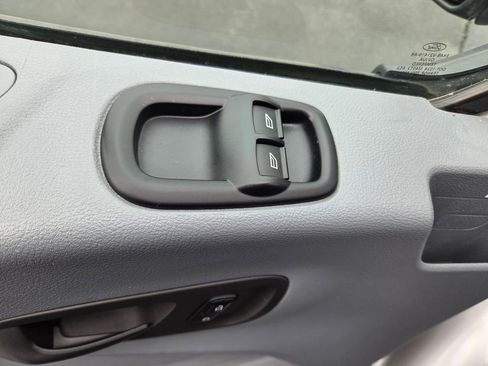 Used 2019 Ford Transit 350 XLT RWD image 12