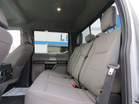 Used 2022 Ford F250 XLT w/ XLT Premium Package image 17