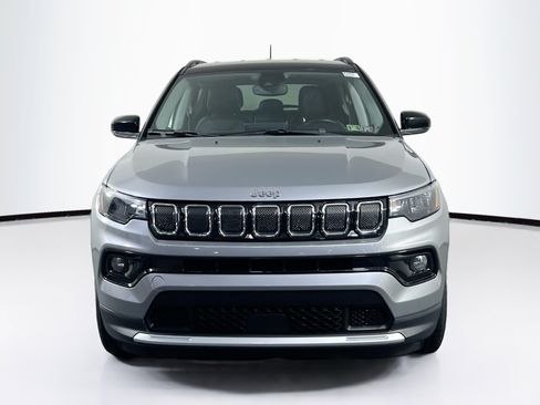 Used 2022 Jeep Compass Limited AWD/4WD image 2