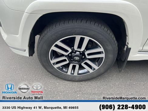 Used 2023 Toyota 4Runner Limited AWD/4WD image 11